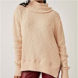 Free People “We The Free Tommy” Turtleneck Sweater – Size S light rose/blush
